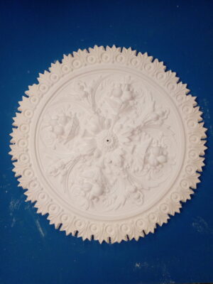 DP Plasis | Cornice | Ceiling centre | Panel mouldings | Dado and picture rail | Skirting | Corbels | Columns | Arches | Access Panels