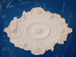 DP Plasis | Cornice | Ceiling centre | Panel mouldings | Dado and picture rail | Skirting | Corbels | Columns | Arches | Access Panels