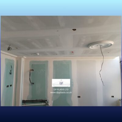 Ceiling mounted cornice (3)