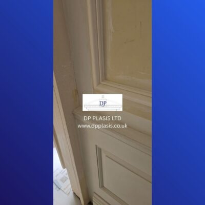 Panel moulding with cornice